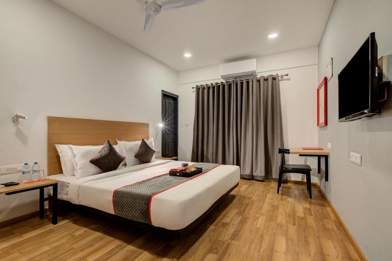 โอโย ทาวน์เฮาส์ 139 อาศิยาน สัมฤทธิ์ อุปวัน Hotel Bijnaur ภายนอก รูปภาพ