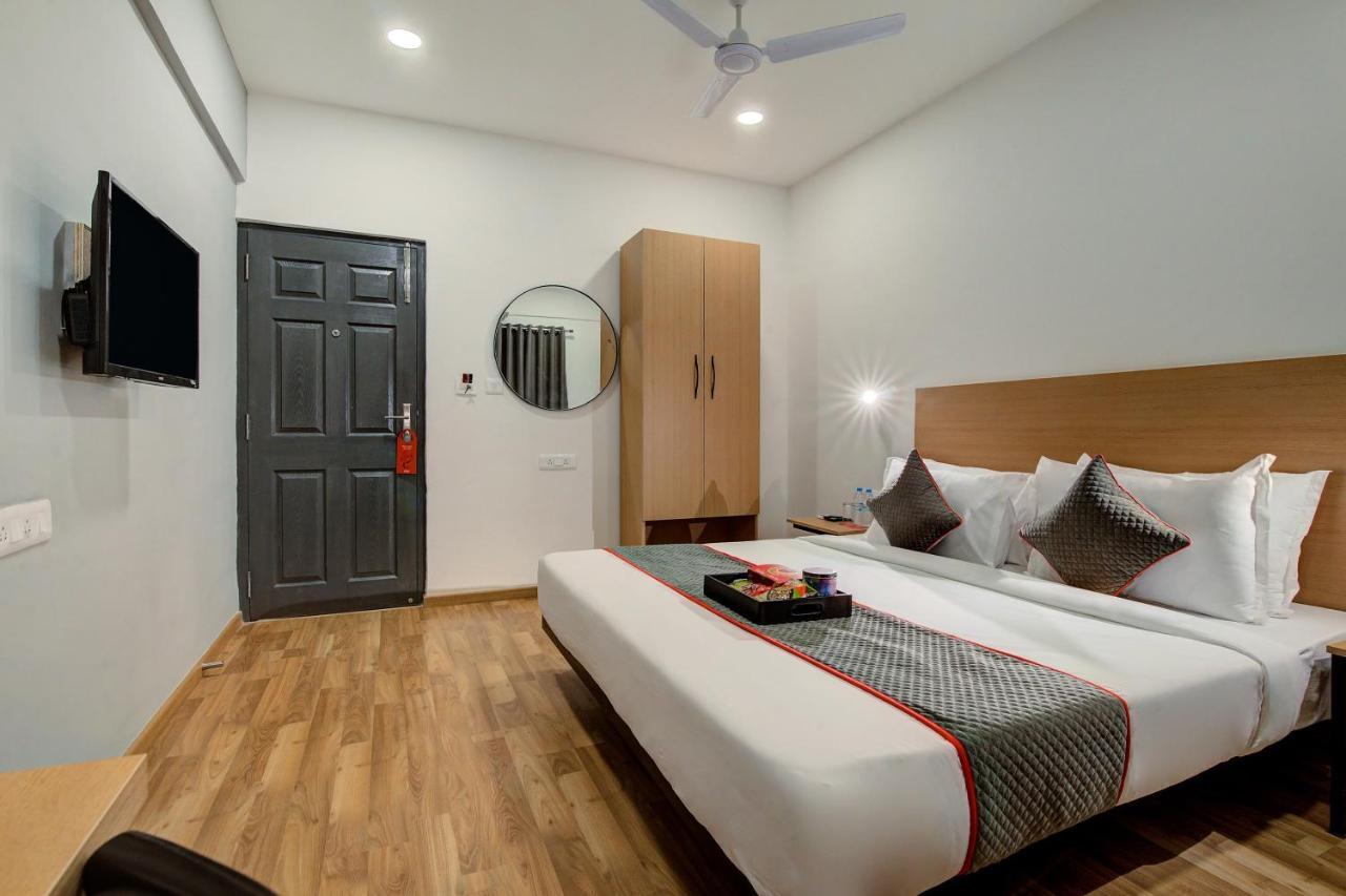 โอโย ทาวน์เฮาส์ 139 อาศิยาน สัมฤทธิ์ อุปวัน Hotel Bijnaur ภายนอก รูปภาพ